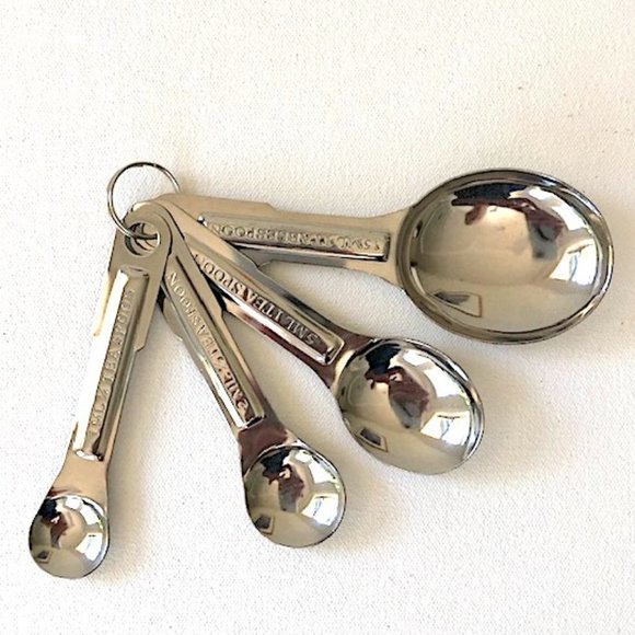 Chocolate Truffle Cookbook & Spatula Gift - Picture 15 of 15